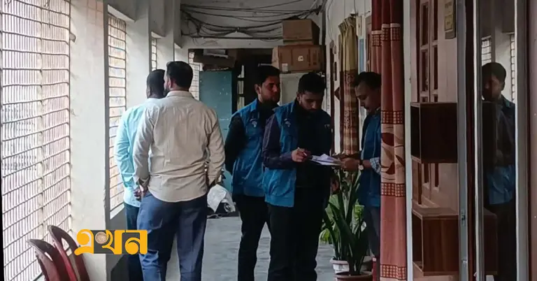 দুদকের অভিযান